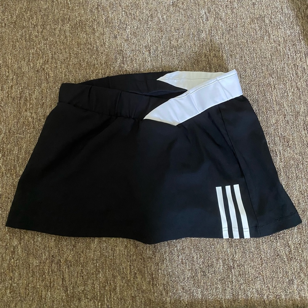 Adidas tennis skirt